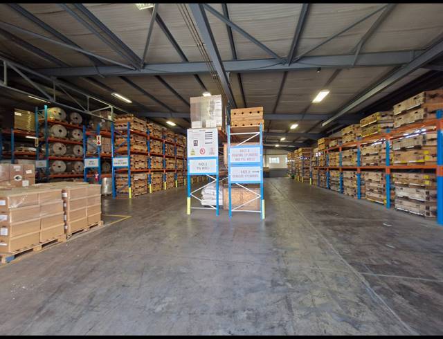 1,200M² FACTORY TO LET IN JET PARK